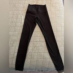 Lululemon Wonder Under High Rise Size 6